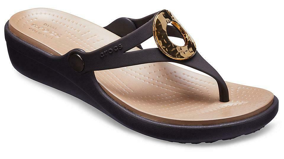 Crocs sanrah hammered metallic sandal sale