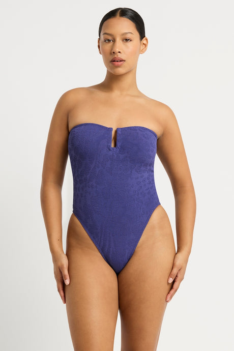 blake one piece sapphire animalia