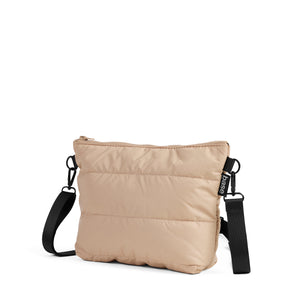 stash base crossbody (cloud) - sand