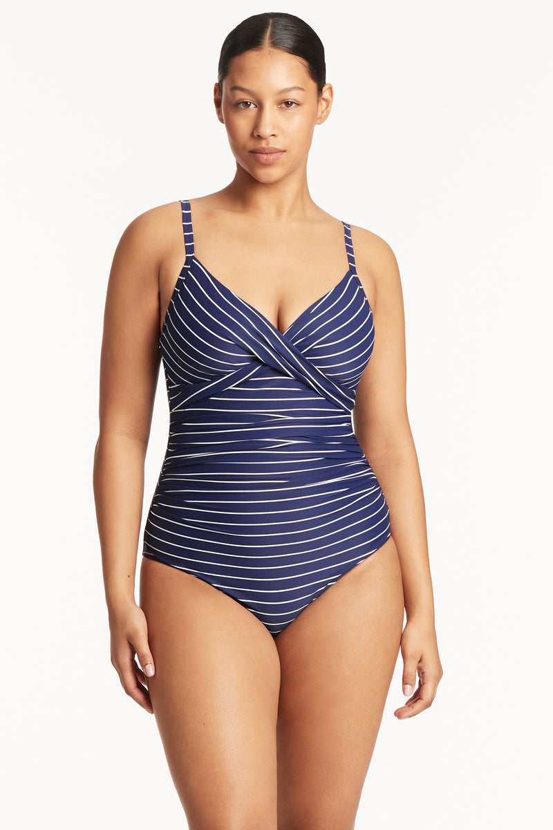 Shoreline Twist Front Dd/E Cup One Piece - Navy