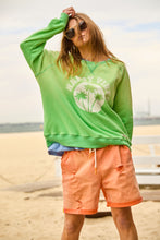 Load image into Gallery viewer, Vintage Sun Fade Vintage Sweat - Green