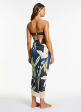 Load image into Gallery viewer, Fauna Long Sarong