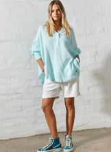 Load image into Gallery viewer, Oversized Beach Shirt - Aqua