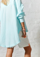 Load image into Gallery viewer, Oversized Beach Shirt - Aqua