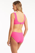 Load image into Gallery viewer, Vesper Moulded Cup Bra - Hot Pink